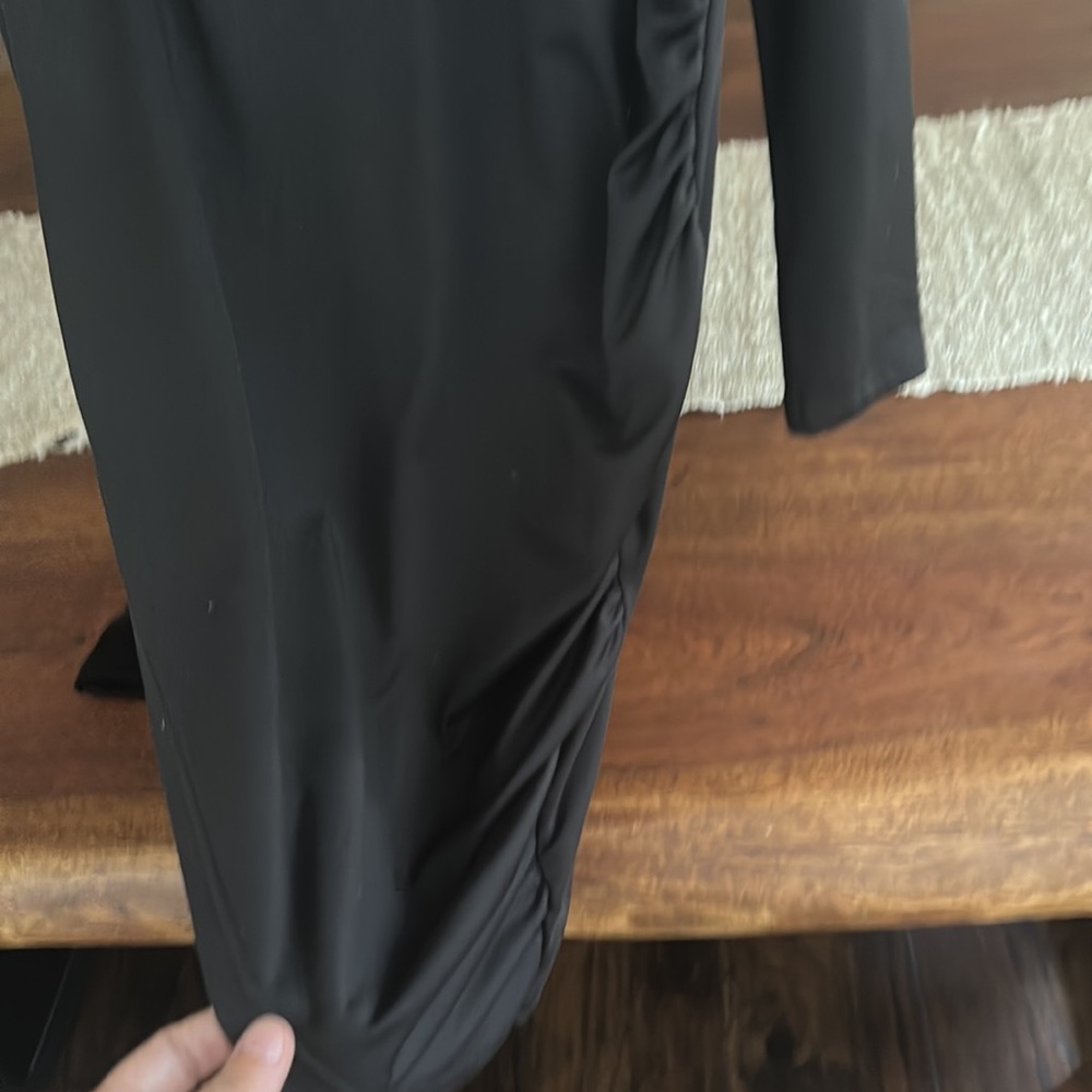 Dress - Picture 2 of 6